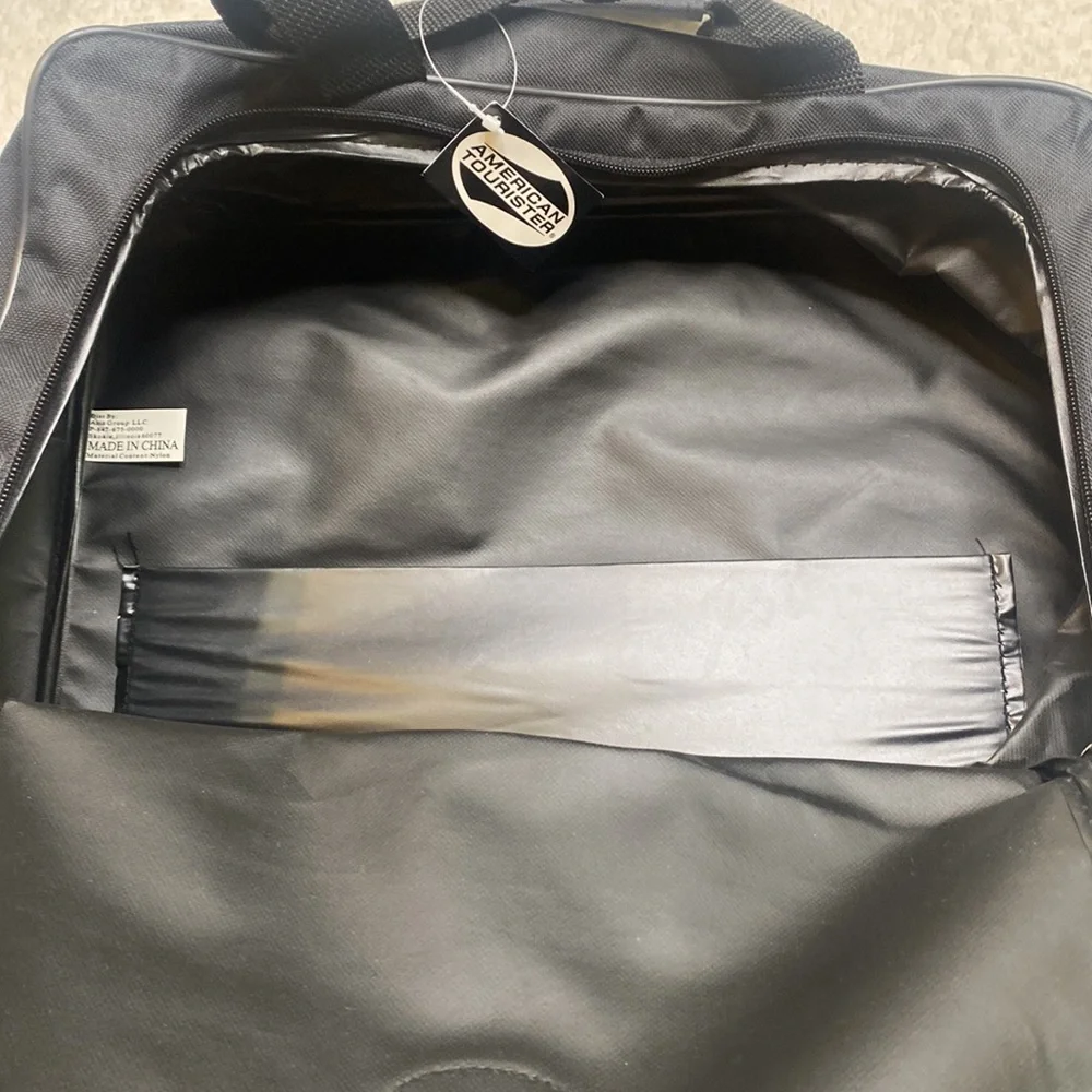 American Tourister Black Travel Bag Brand New W/Tags